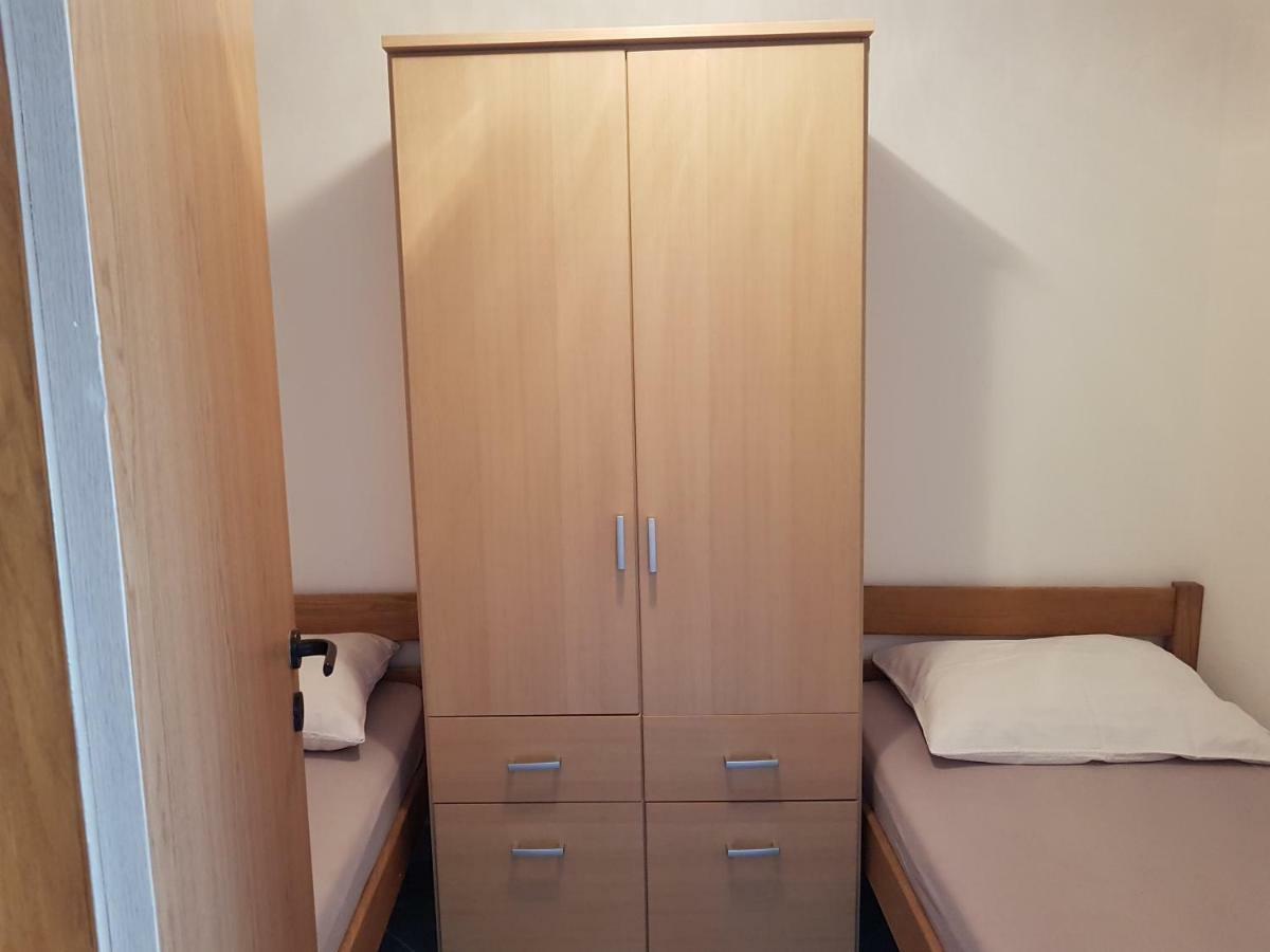 Apartmani Most Maslenica Kültér fotó